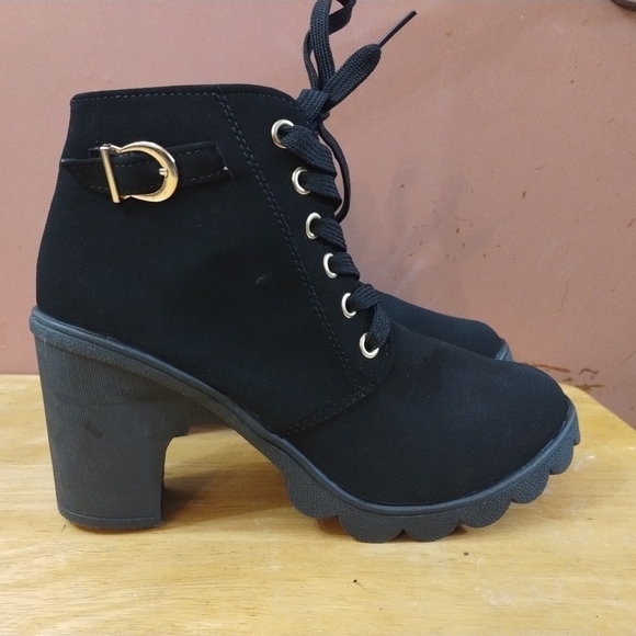 unbranded Shoes - Black women's boots size 41